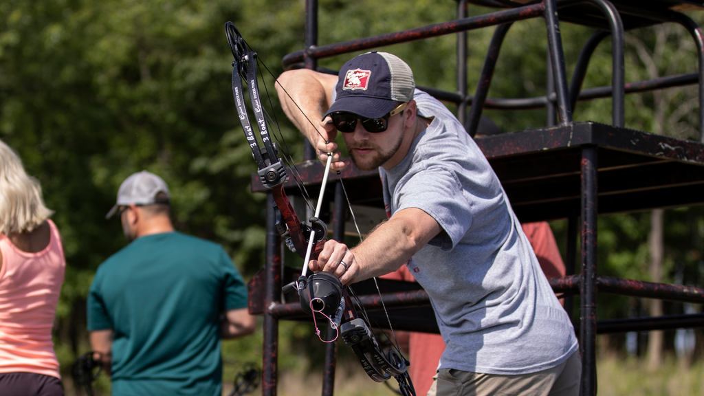 How to Setup your Bowfishing Arrows – Bear Archery