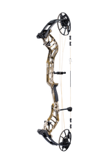 The Bear Archery Legend 30 compound bow is adjustable from 15 to 70 lbs, ensuring a customizable fit for all shooters.