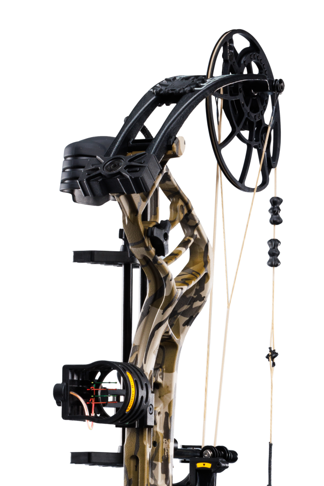 Close up of the Bear Archery Legend 30 RTH DHCXR Hybrid Cam system and RTH package from Trophy Ridge.